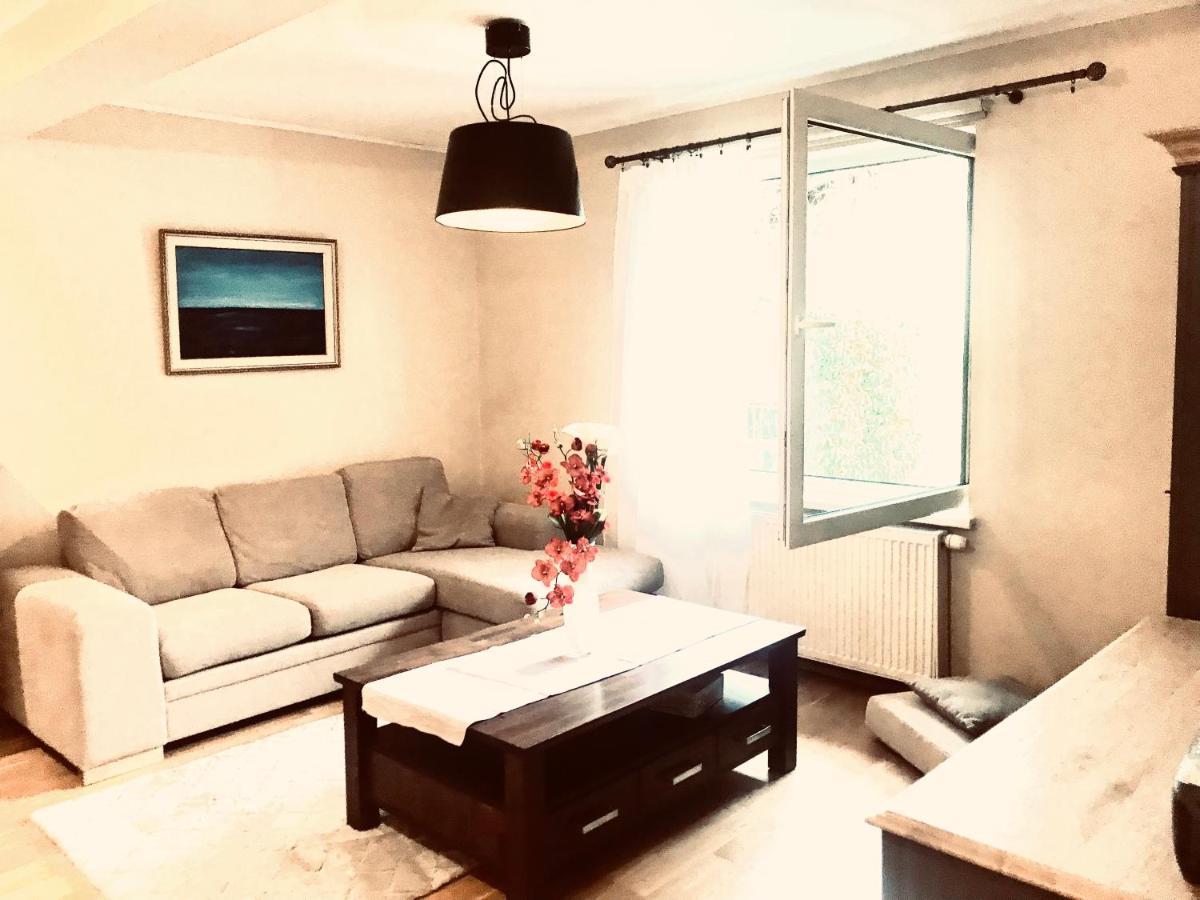 Cozy City Penthouse Apartment, Free Parking Tallinn Exteriör bild